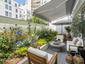 4 bedroom duplex flat with patio and parking in the heart of the city of Lisbon 2414366975