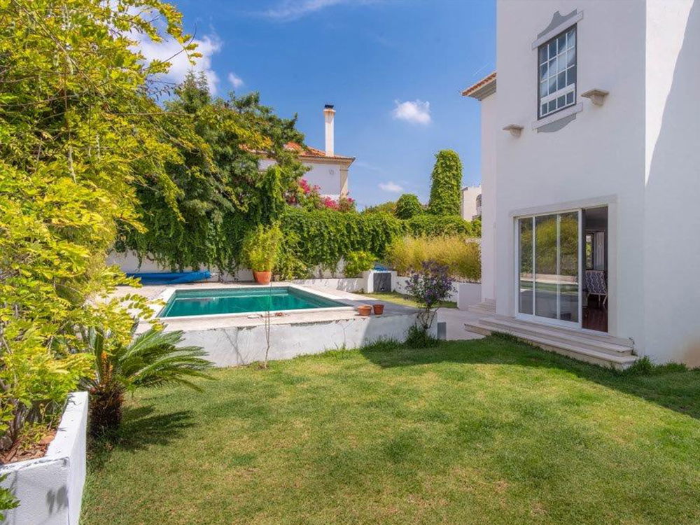 6+2 bedroom villa with garden and pool in Estoril, Cascais 1982555862