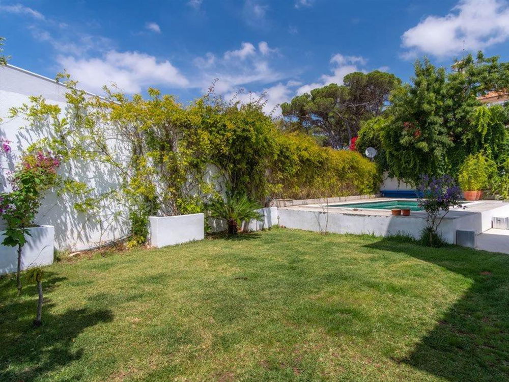 6+2 bedroom villa with garden and pool in Estoril, Cascais 1982555862