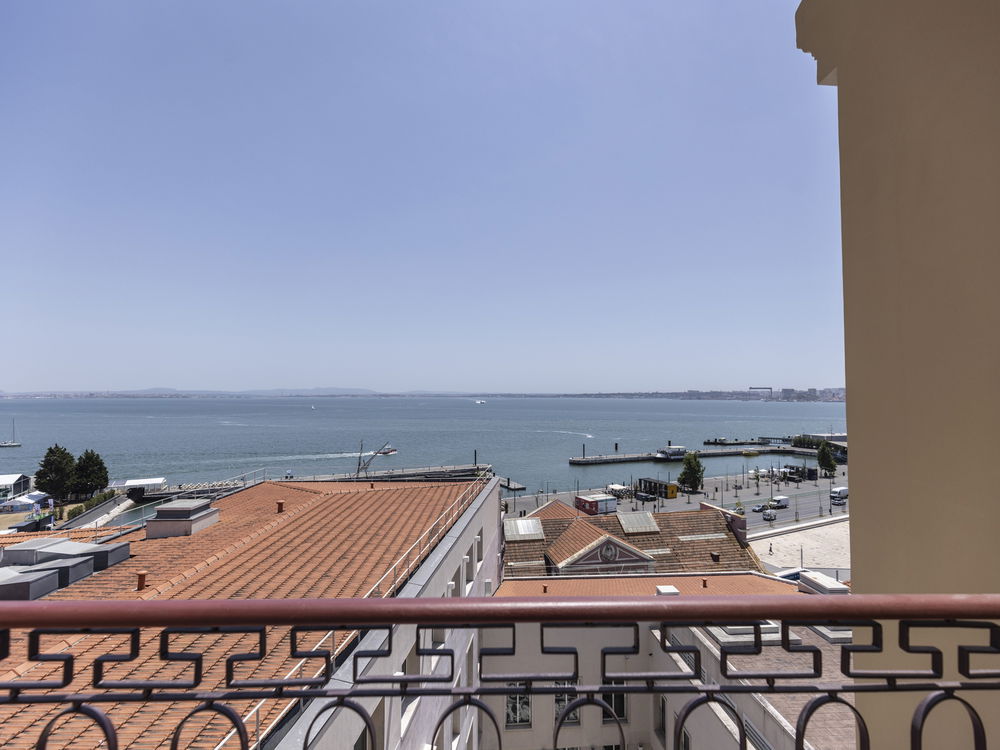 1 bedroom apartment in new development in Alfama, Lisbon 563015371