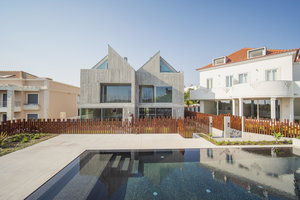 3 bedroom villa with garden and swimming pool in a new development in Estoril 490224396