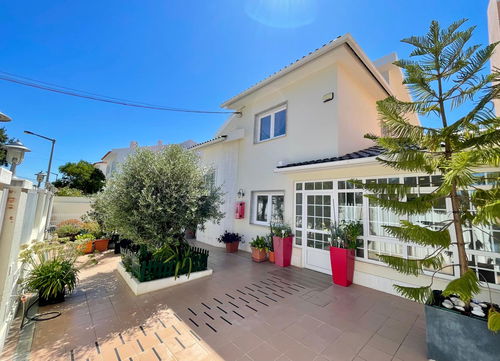 4 bedroom villa with garden in Quinta da Bicuda, Cascais 1873110977