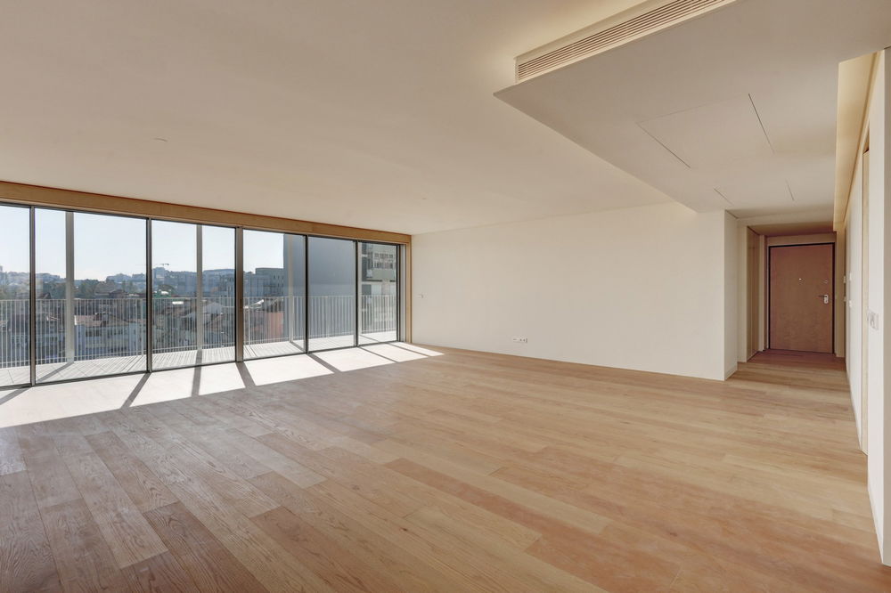 Luxury 4 bedroom flat in a new development 400 m from the Gulbenkian Foundation 4120469956