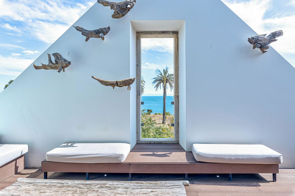 4 bedroom villa with garage in Estoril 3243081478