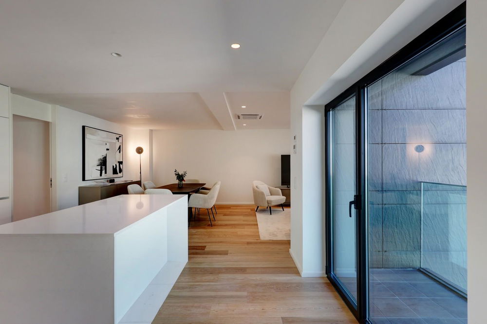 3 bedroom flat with balcony and parking next to Parque Eduardo VII 2459401219