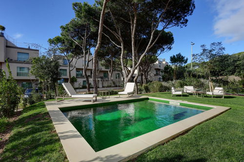 3 bedroom flat in Quinta da Marinha with garden and pool, Cascais 3240492219