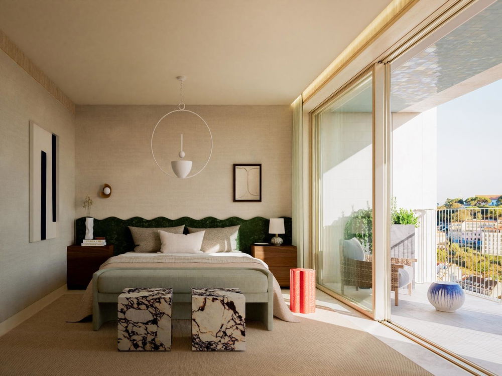 2 bedroom flat with balcony and parking in a new development in Graça 1940673631