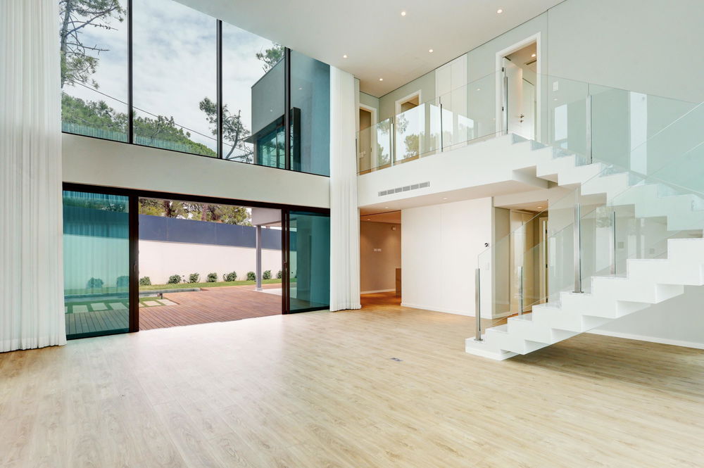 4 bedroom villa with garden and swimming pool in new development in Estoril 4013880095