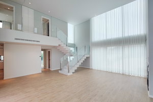 4 bedroom villa with garden and swimming pool in new development in Estoril 4013880095