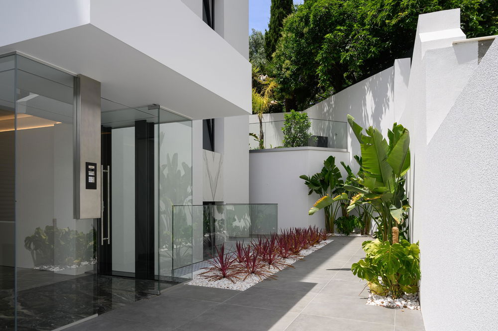 5 bedroom duplex flat, with private pool, in Estoril next to the Casino 251311119