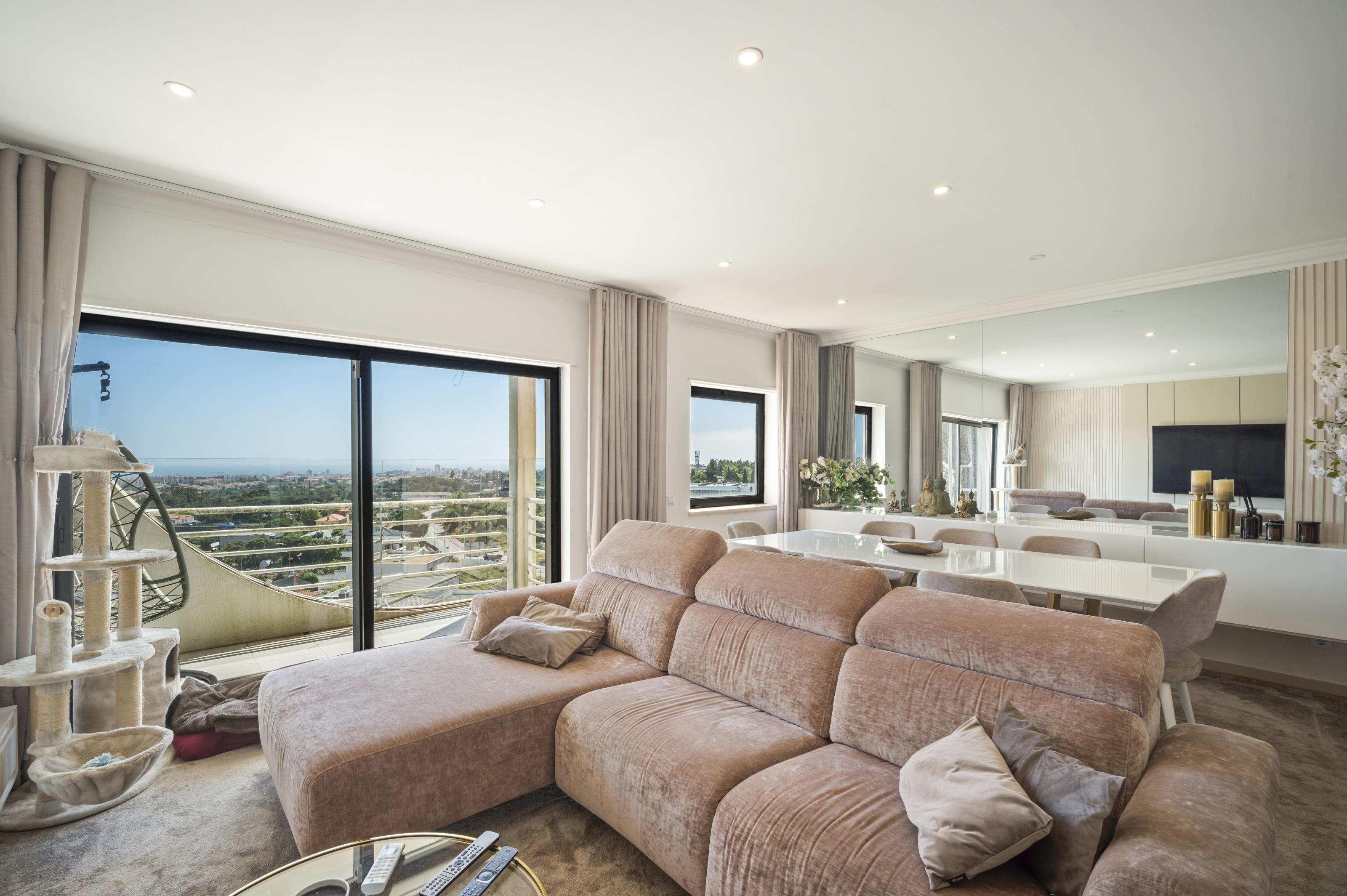 4 bedroom flat with sea view in Cascais Lisbon