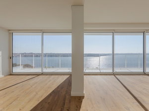 3 bedroom flat with balcony in new development in Seixal 866214948