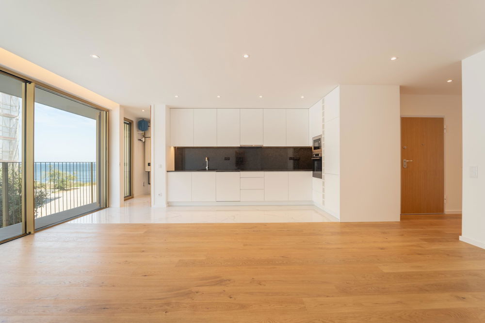 2 bedroom flat with sea view in Canidelo 3480924616