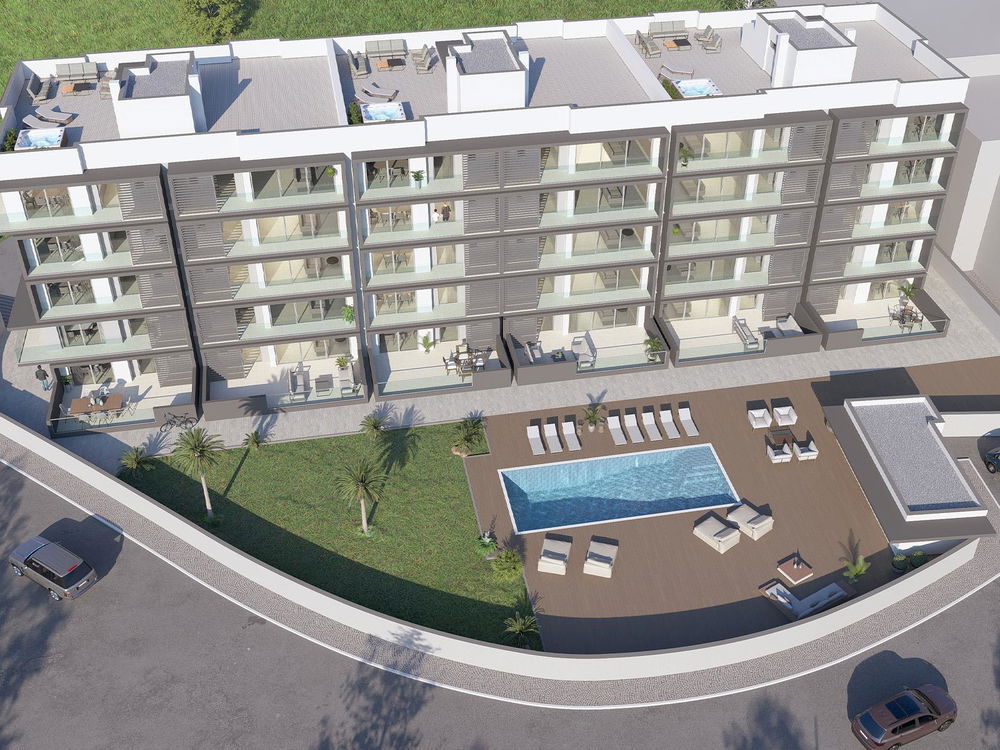 3 bedroom flat with garden and pool in new development in the Algarve 1781856155