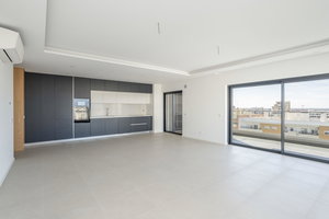 2 bedroom flat, with balcony, in Faro 779902041