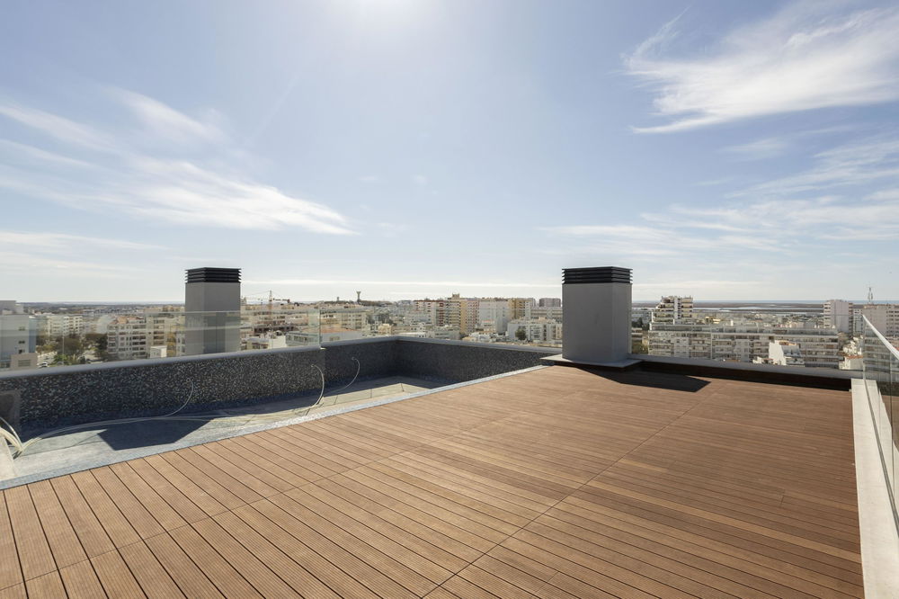 4 bedroom flat, with balcony, in Faro 3758782591