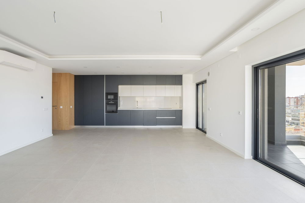 2 bedroom flat, with balcony, in Faro 737329826