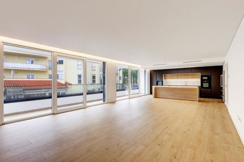 Brand new 3 bedroom flat, near the beach, in Parede 1426354665