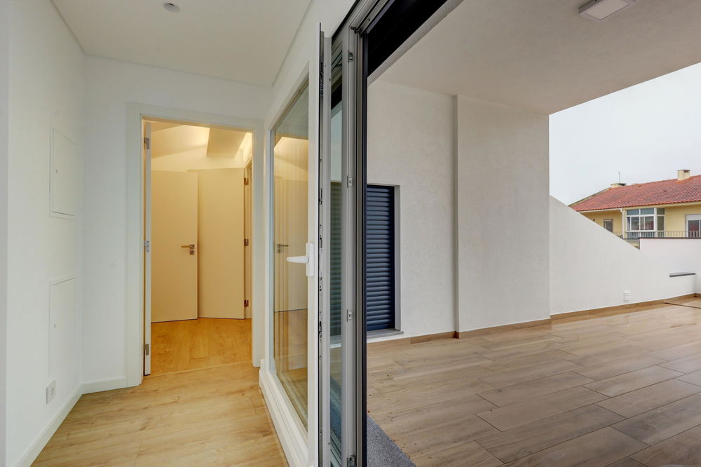 Brand new 3 bedroom flat, near the beach, in Parede 2127469063