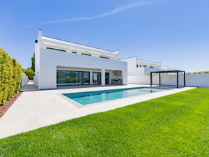 4 bedroom villa with swimming pool, in a new condominium, in Vilamoura 1655904447