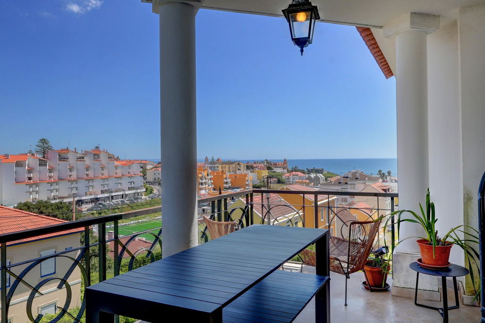 3 + 1 bedroom duplex flat with sea view, in Estoril 3166660587