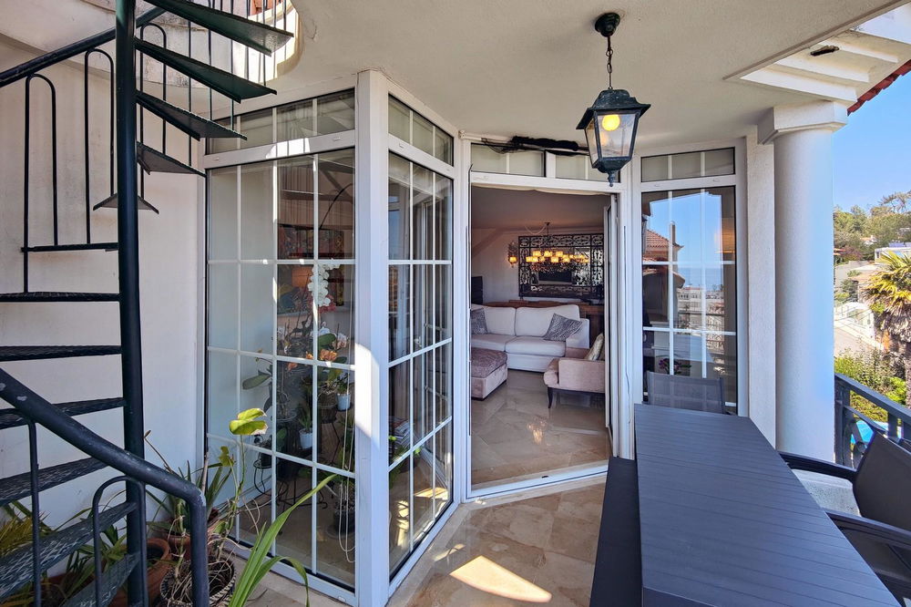 3 + 1 bedroom duplex flat with sea view, in Estoril 3166660587