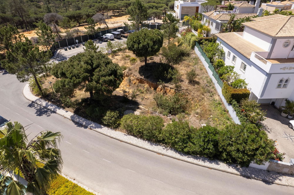 Plot for construction of detached house, Varandas do Lago, Almancil, Algarve 283121801