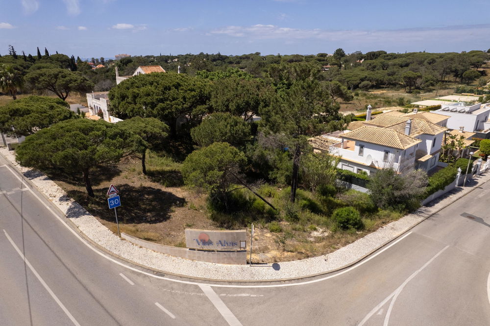 Plot for construction of a detached house, in Vilas Alvas, Almancil, Algarve 2664319085