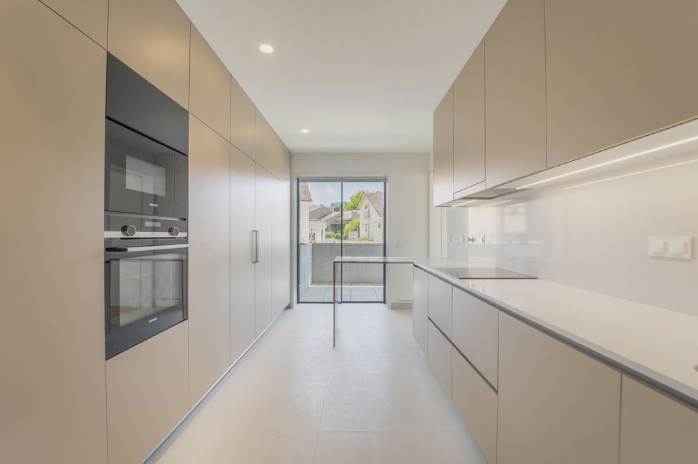 4 bedroom flat with outdoor areas next to the Parque da Cidade 994017278