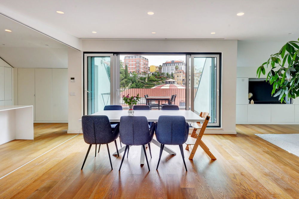 3 bedroom penthouse with terrace, on Avenida da Liberdade 4284745036