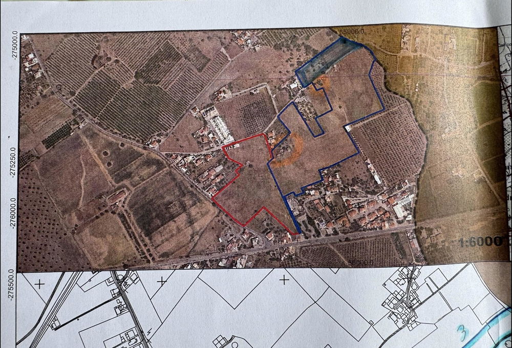 Land in the Algarve 1 km from the beach 3926637691