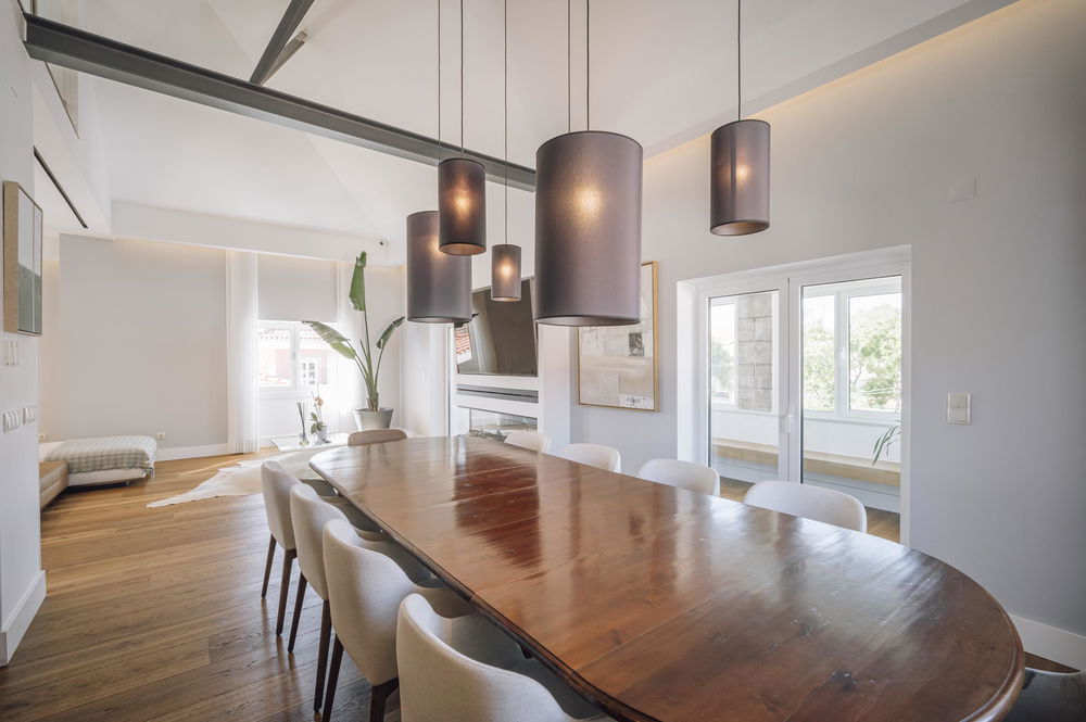 Refurbished 6 bedroom villa in the centre of Cascais 776554510