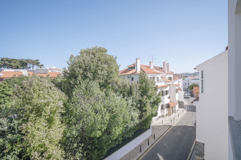 Refurbished 6 bedroom villa in the centre of Cascais 776554510