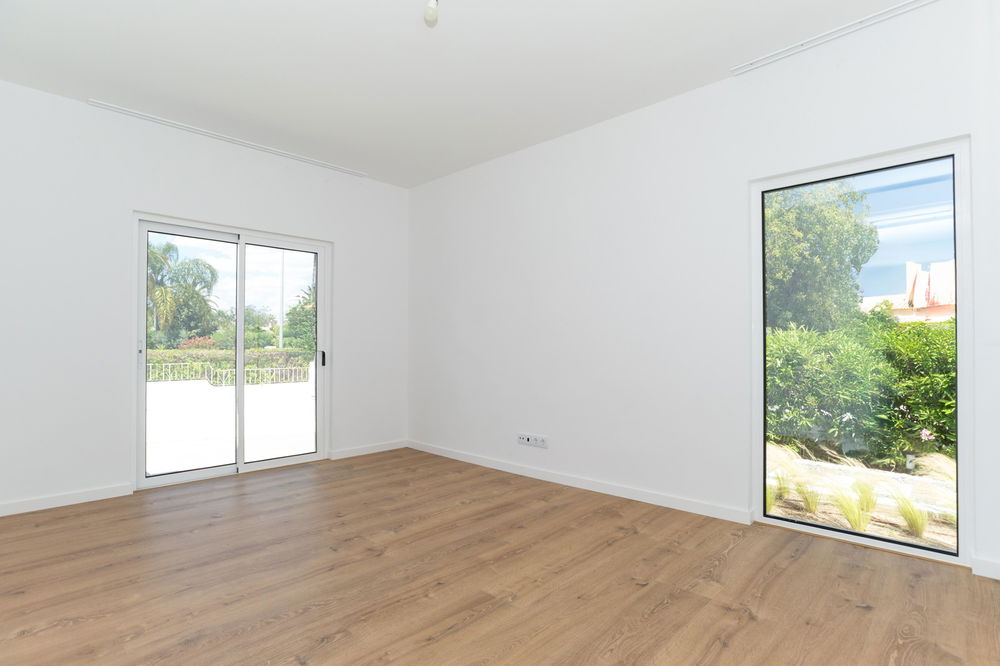 Moradia T4 com piscina em Vilamoura, Algarve 2465504979