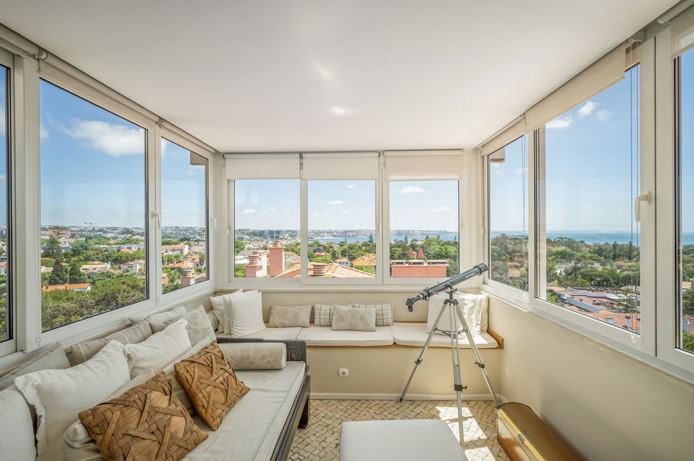 6 bedroom duplex penthouse, with front sea view, next to Carmona Park 3318954357