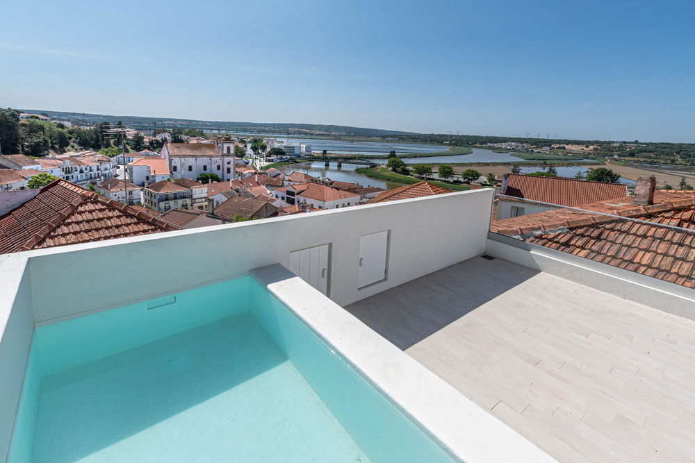 2 Bedroom Apartment, Renovated, Alcácer Center 2125886985