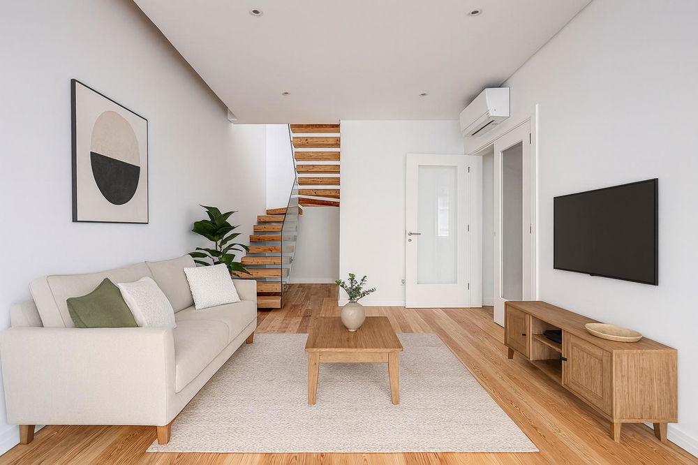 2 + 1 bedroom duplex flat with terrace in Arroios, Lisbon 2994054907