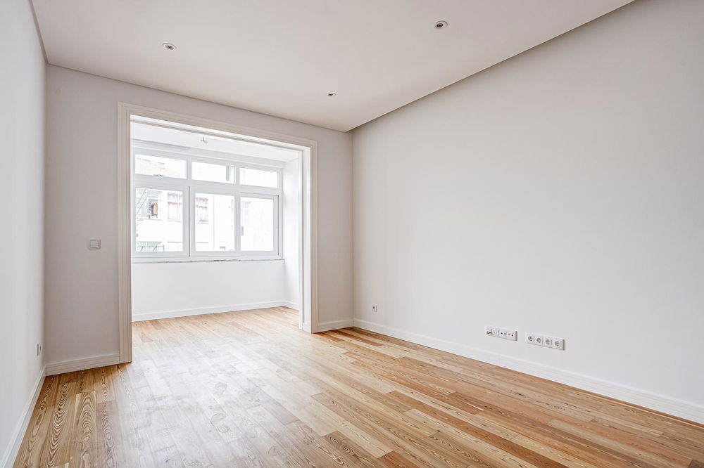 2 + 1 bedroom duplex flat with terrace in Arroios, Lisbon 2994054907