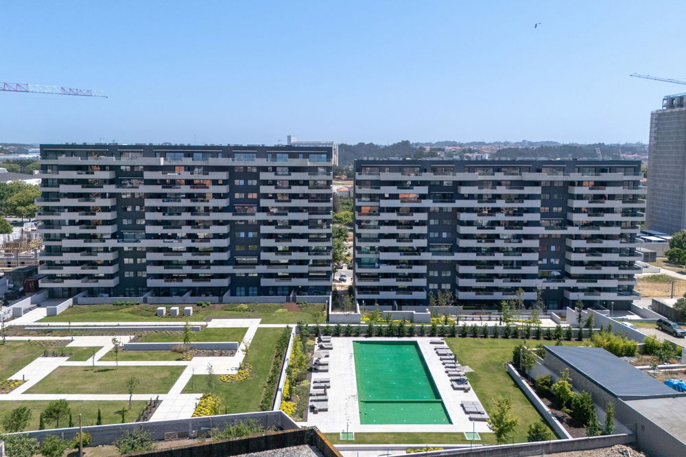 3 bedroom flat, new, gated community with swimming pool 3317118603