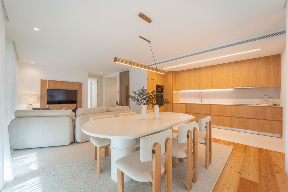 5 bedroom flat with outdoor area, in Vila Nova de Gaia 812546620