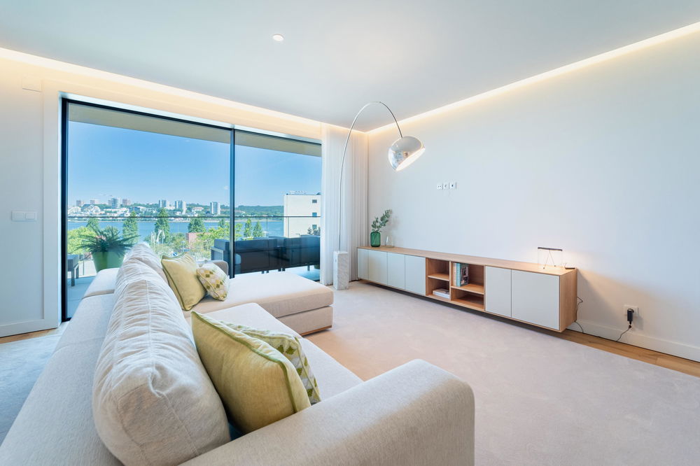 4 bedroom flat with terrace in Vila Nova de Gaia 1249672049