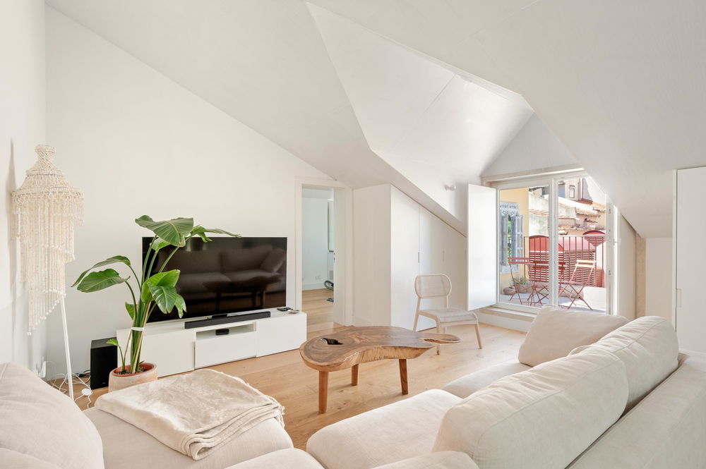 3 bedroom flat, with terrace, in São Bento, Lisbon 1119589082