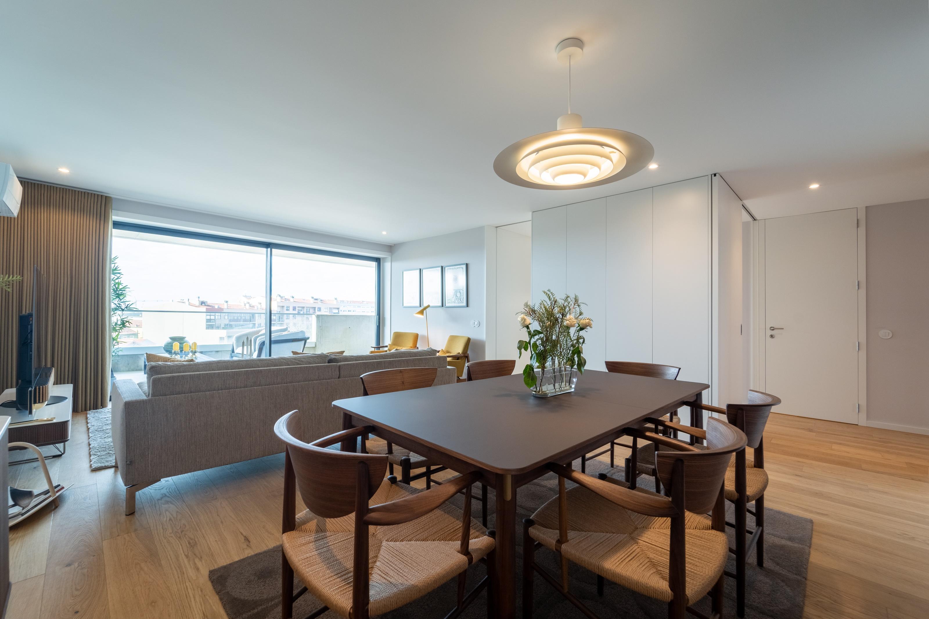 2 bedroom apartment with balcony in new development Matosinhos