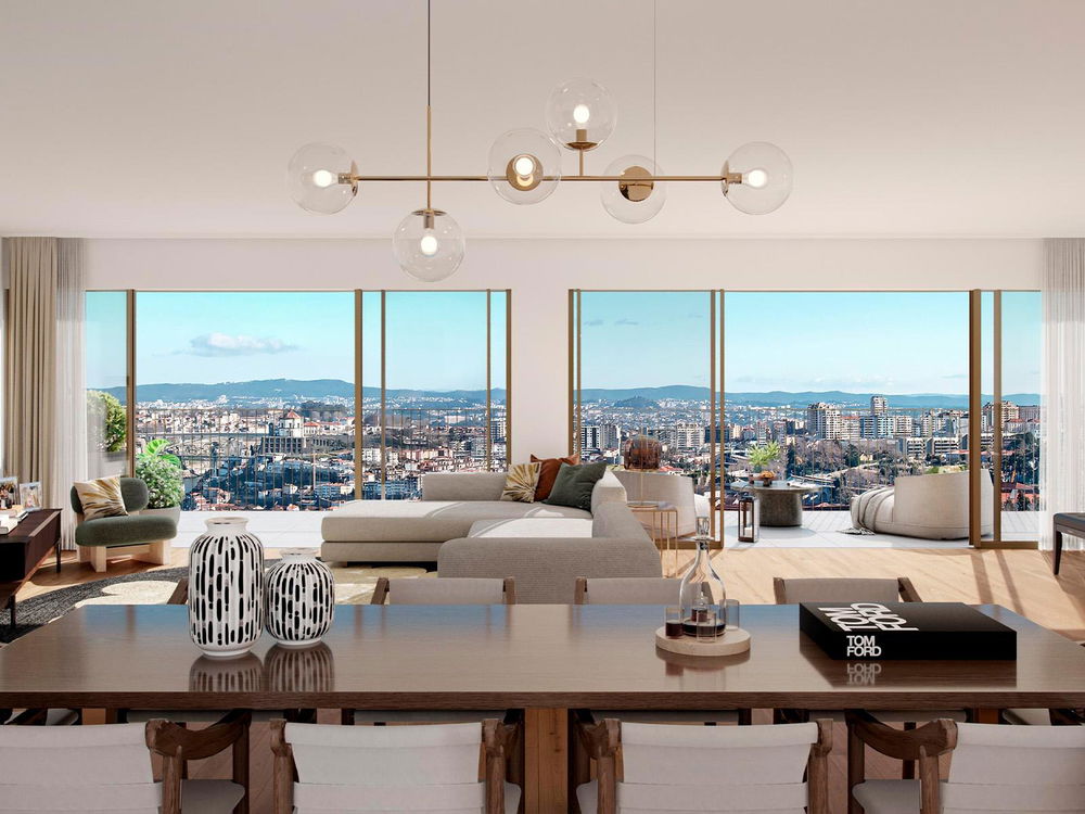 4 bedroom flat with outdoor area near the Douro River 256162703