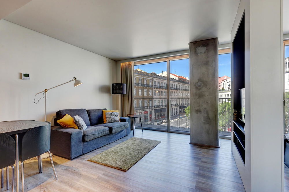 Apartment T0 with balcony, furnished and equipped, in Santos, Lisbon 2869166617