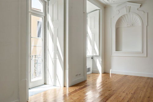 3-bedroom apartment with two parking spaces, available for sale in the prestigious Palácio Schindler. 3629804869