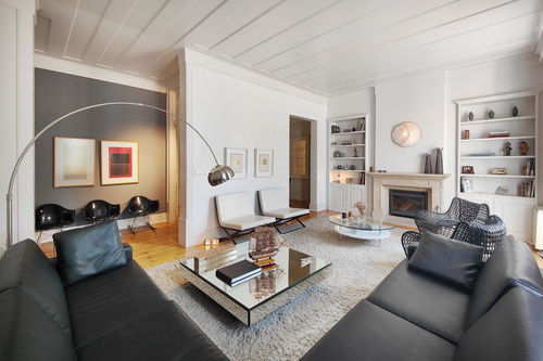 4 bedroom flat, with parking, in the centre of Chiado, Lisbon 1164553925