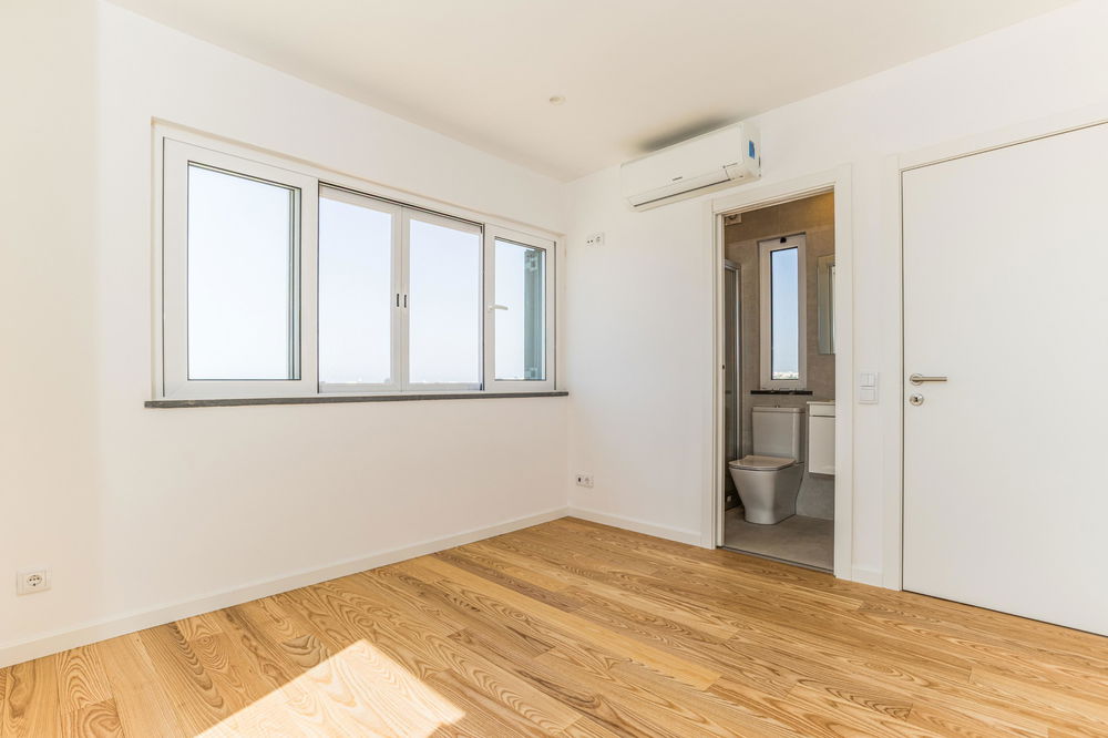 2 bedroom villa, overlooking the Ria Formosa, Faro, Algarve 2859603468