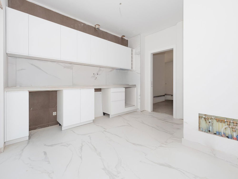 3 bedroom flat with terrace and parking in Tavira 4219114415