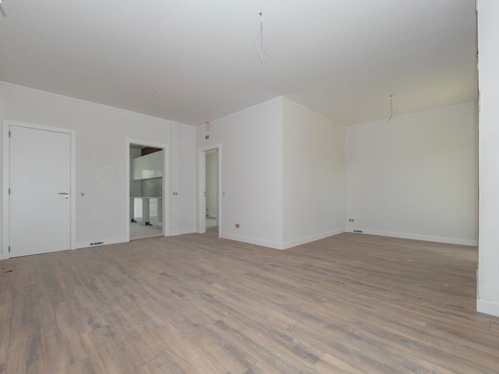 3 bedroom flat with terrace and parking in Tavira 4219114415